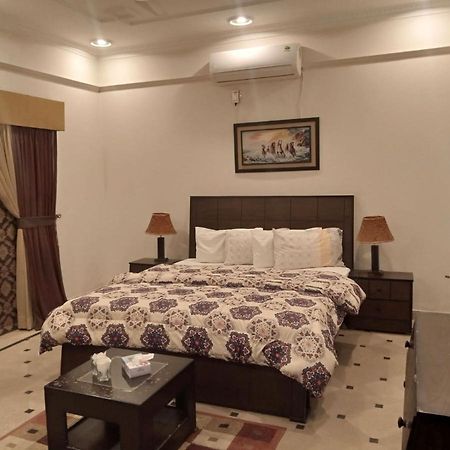 Mulberry Residence Luxury Rooms Islamabad Buitenkant foto