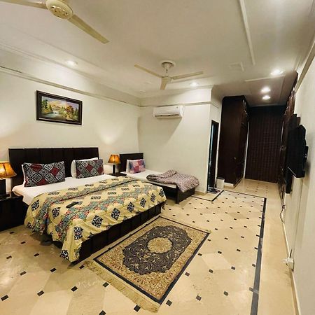 Mulberry Residence Luxury Rooms Islamabad Buitenkant foto
