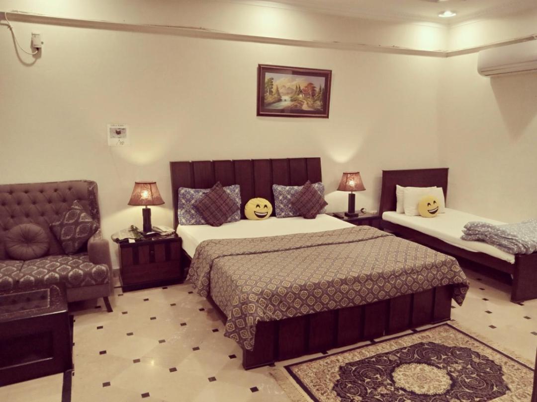 Mulberry Residence Luxury Rooms Islamabad Buitenkant foto
