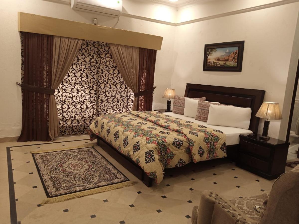 Mulberry Residence Luxury Rooms Islamabad Buitenkant foto