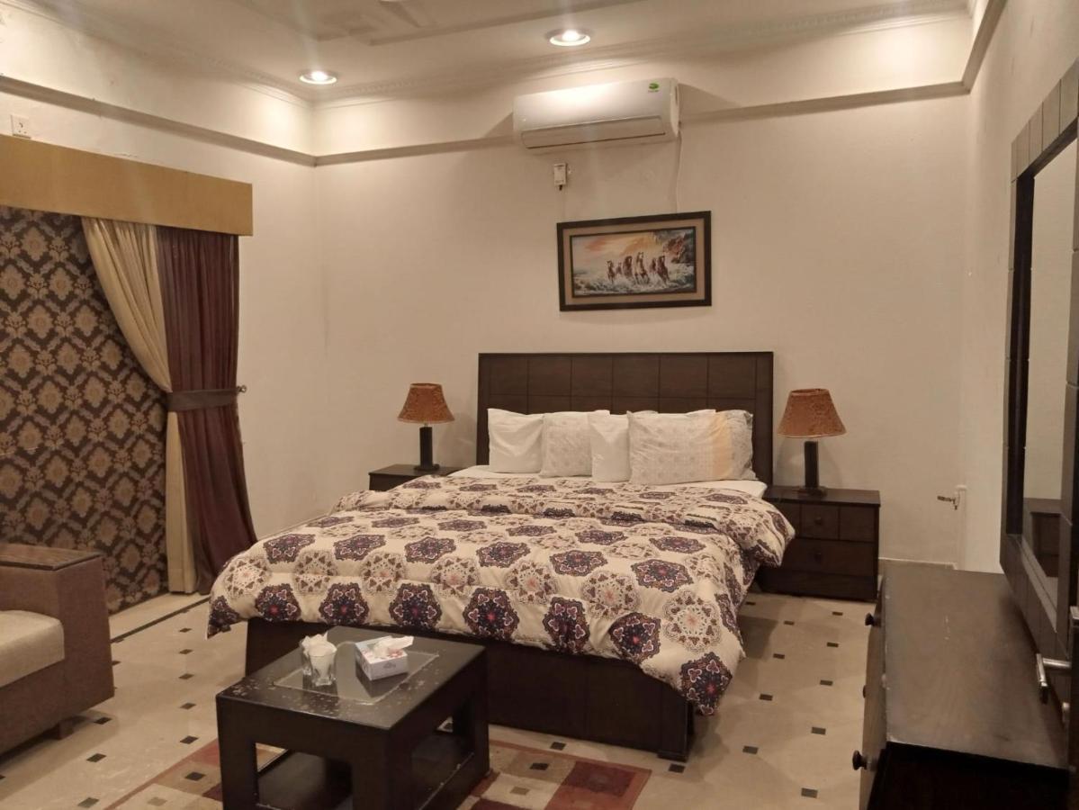 Mulberry Residence Luxury Rooms Islamabad Buitenkant foto