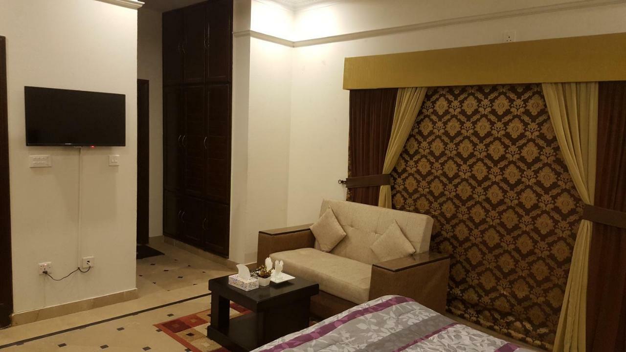 Mulberry Residence Luxury Rooms Islamabad Buitenkant foto