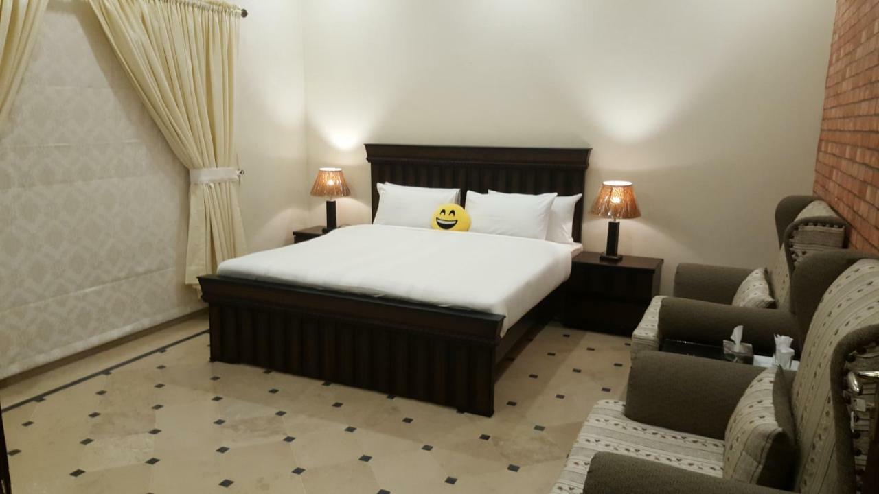 Mulberry Residence Luxury Rooms Islamabad Buitenkant foto